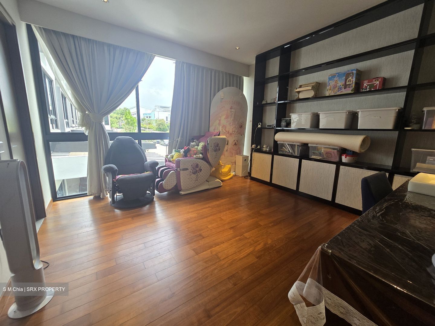 Kismis Residence (D21), Terrace #584756901